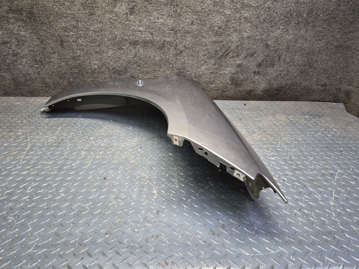 2012-2015 Mercedes W166 Ml-class Front Right Fender Shell Panel Cover Silver