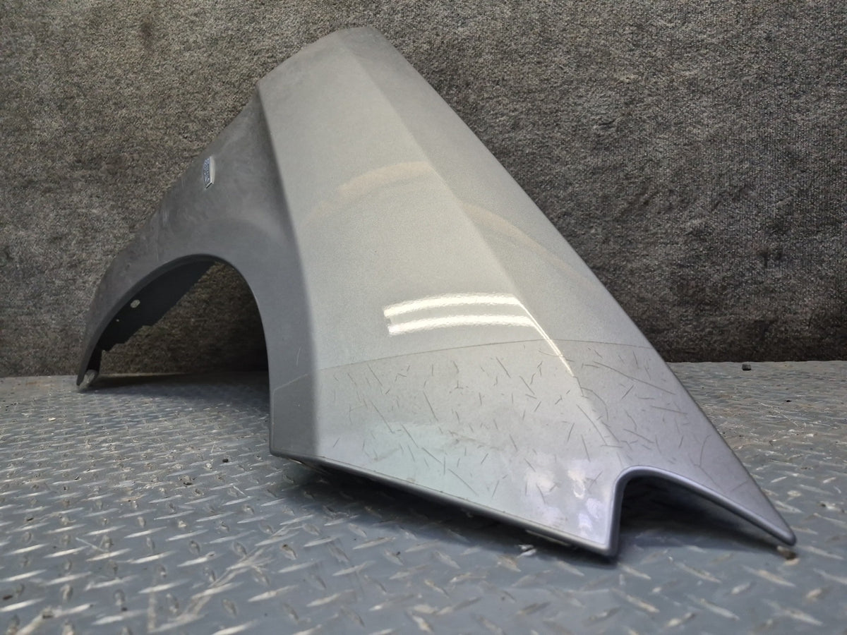 2012-2015 Mercedes W166 Ml-class Front Right Fender Shell Panel Cover Silver