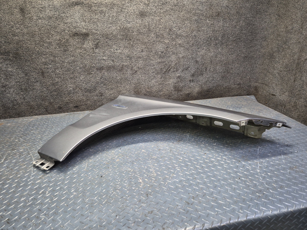 2012-2015 Mercedes W166 Ml-class Front Right Fender Shell Panel Cover Silver