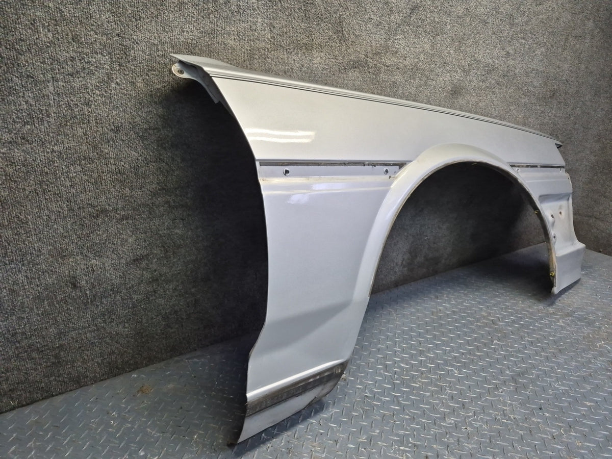 84-88 Toyota Cressida MX73 Front Right Pass Side Fender Panel Cover Silver OEM