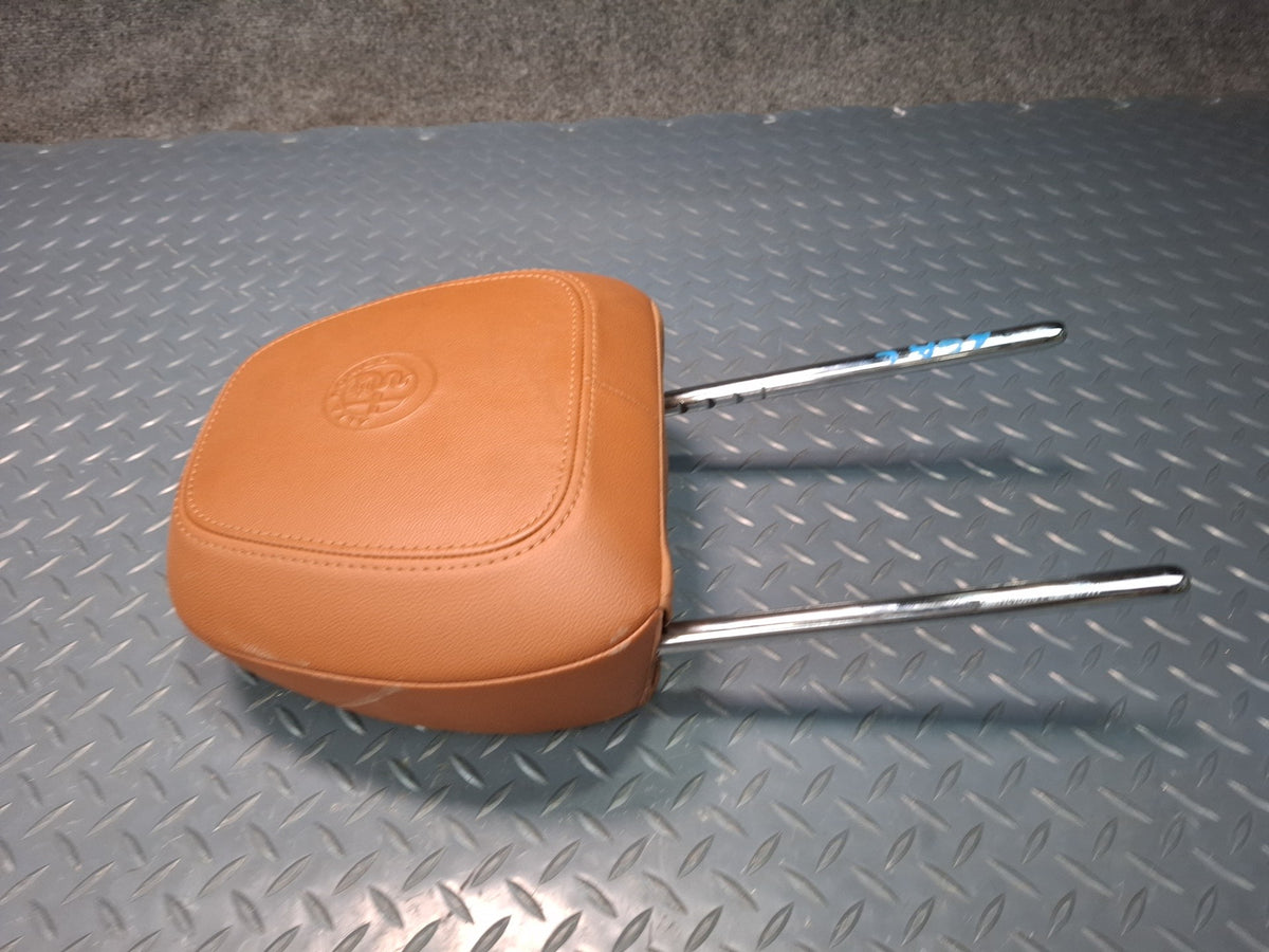 17-22 Alfa Romeo Giulia Front Left & Right Seat Leather Headrest Set of 2 OEM
