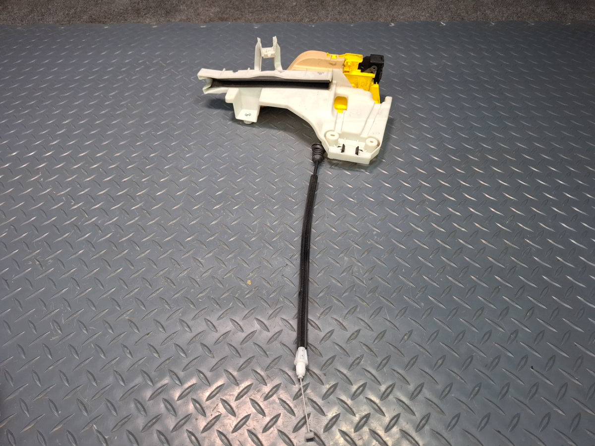 17-26  Alfa Romeo Giulia Front Left Driver Side Door Lock Latch Actuator OEM