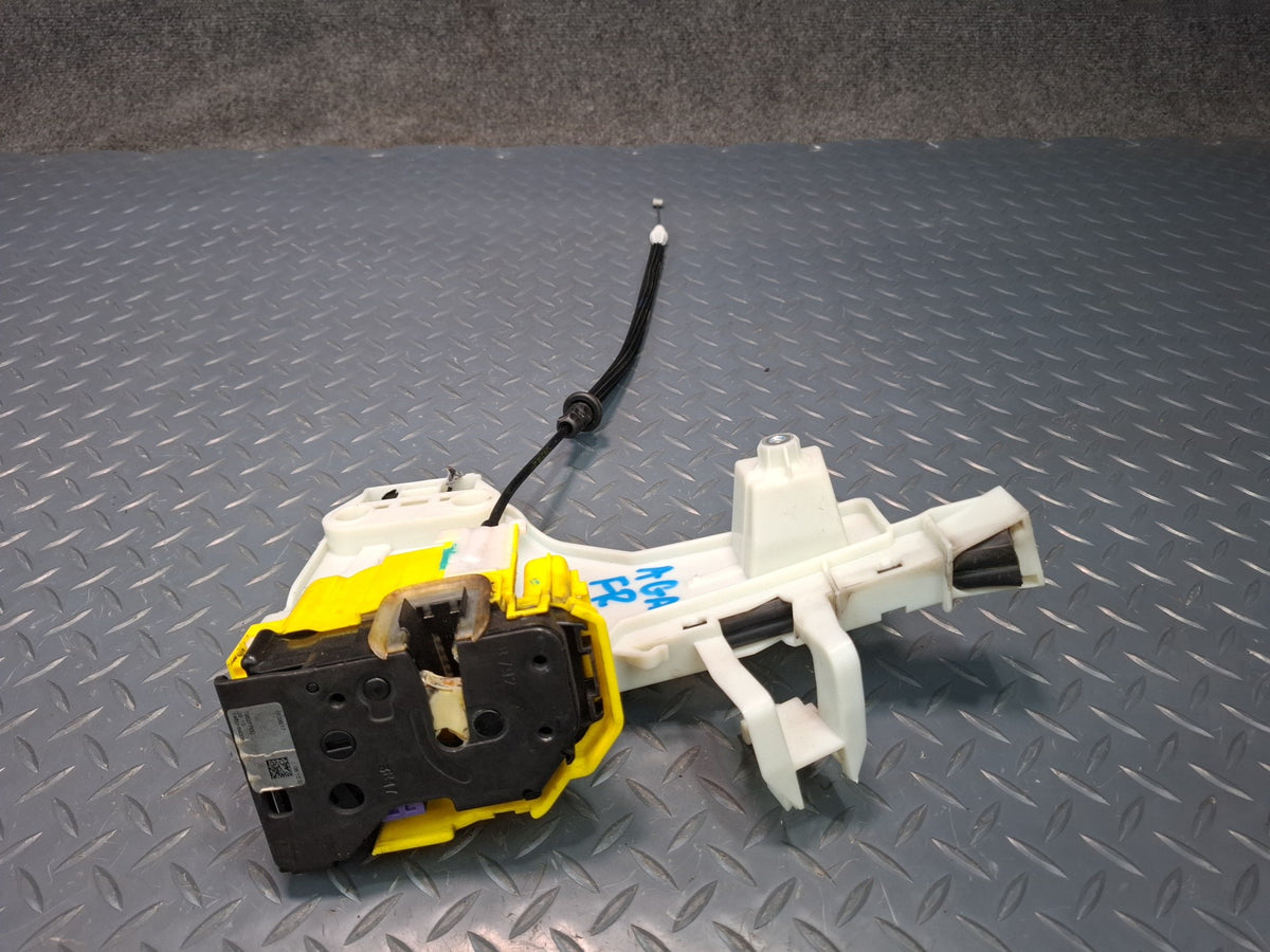 17-26 Alfa Romeo Giulia Front Right Passenger Side Door Lock Latch Actuator OEM
