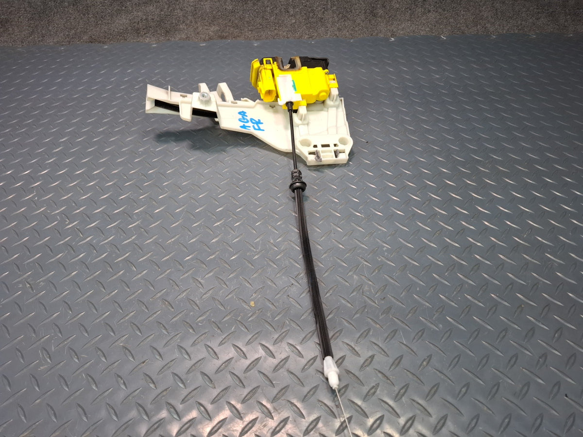 17-26 Alfa Romeo Giulia Front Right Passenger Side Door Lock Latch Actuator OEM