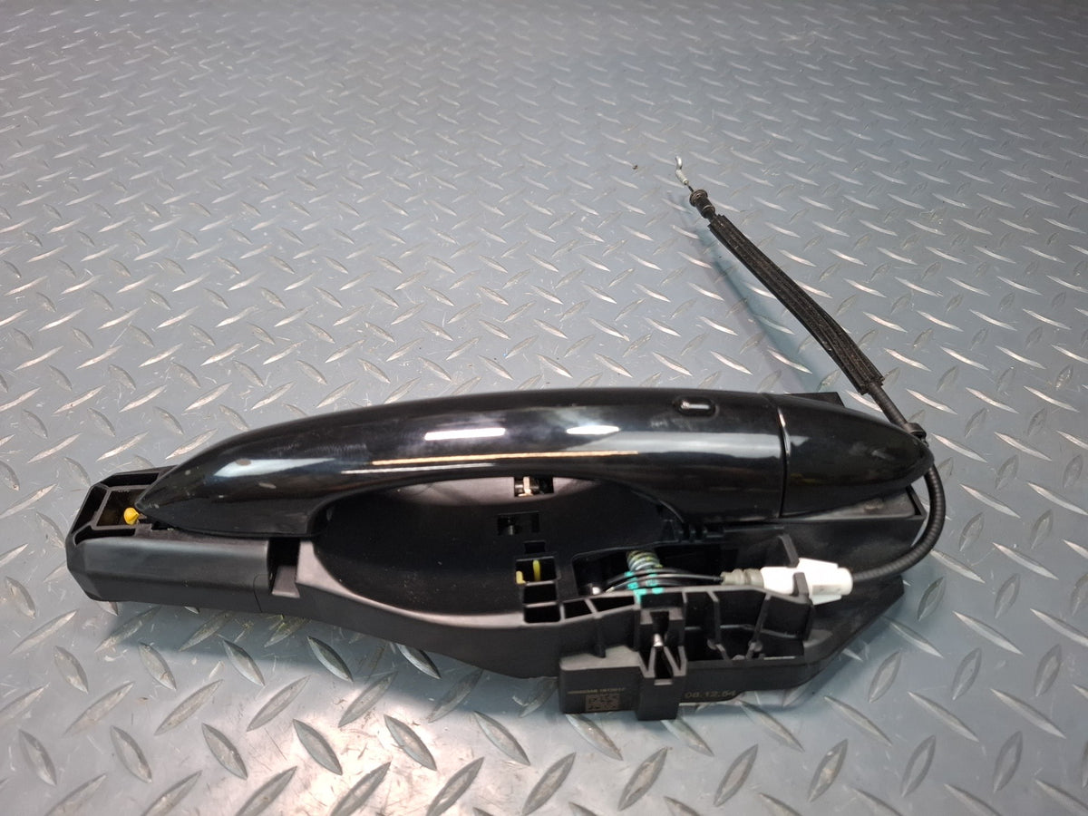 17-24 Alfa Romeo Giulia Front Right Pass Side Exterior Keyless Door Handle OEM