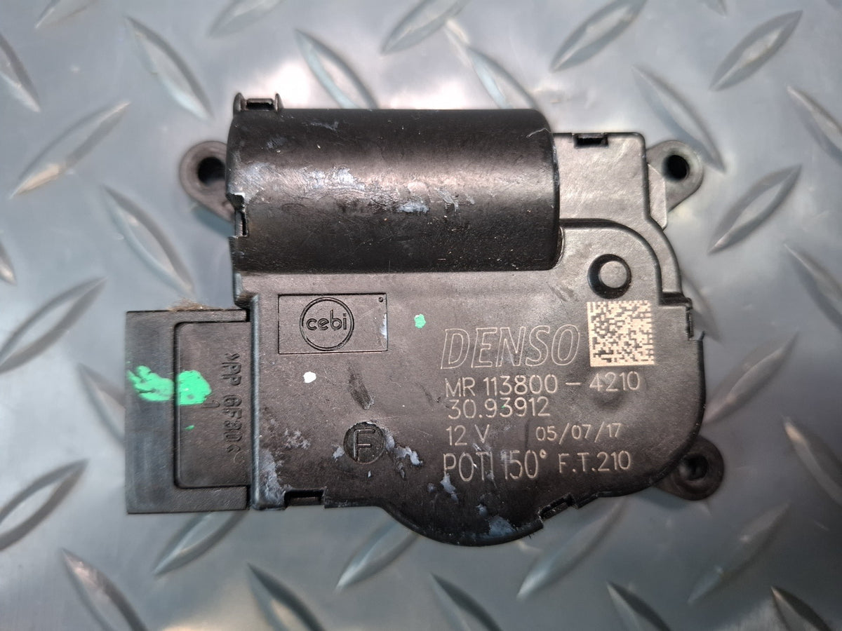17-19 Alfa Romeo Giulia Hvac Set of 7 A/C Heater Door Flap Actuator Motor OEM