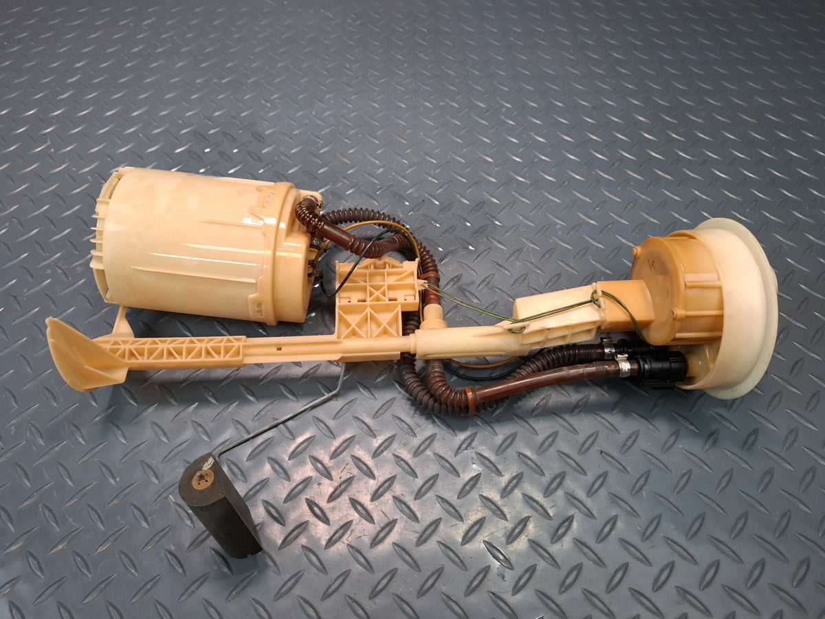 99-01 Porsche 911 996 3.4L M96.01 RWD Fuel Pump Level Sensor Sending Unit Set