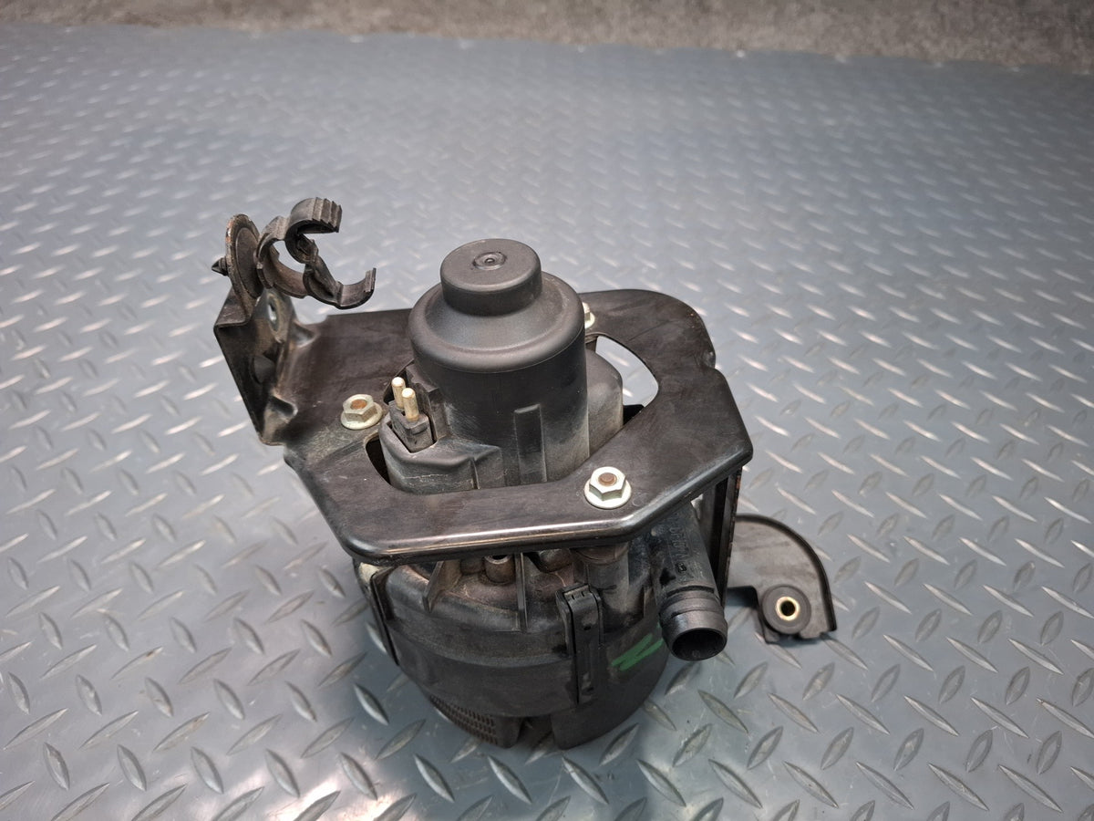 1999-2004 Porsche 911 996 Secondary Air Injection Smog Pump 99660510400