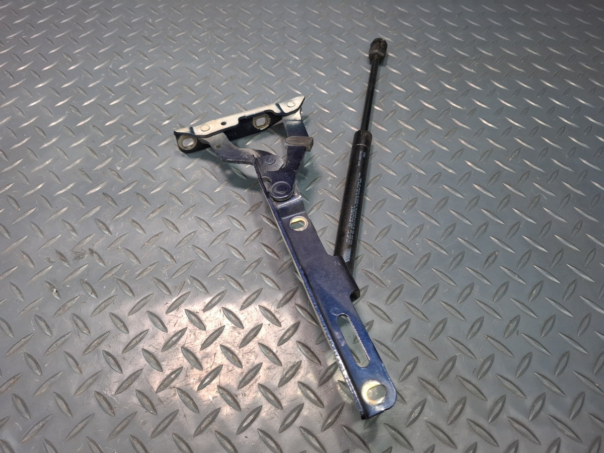 1999-2005 Porsche 911 Carrera 996 Rear Left & Right Side Engine Trunk Hinge Set