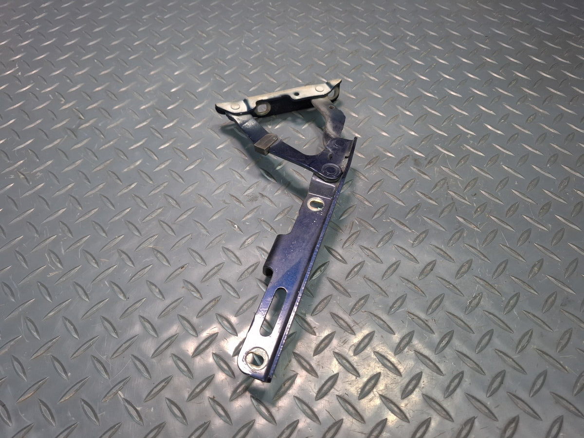 1999-2005 Porsche 911 Carrera 996 Rear Left & Right Side Engine Trunk Hinge Set