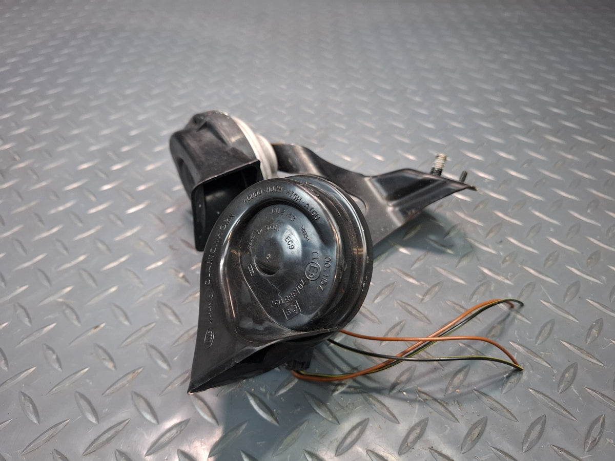 1999-2004 Porsche 911 996 High & Low Tonenote Pitch Horn Signal Set of 2