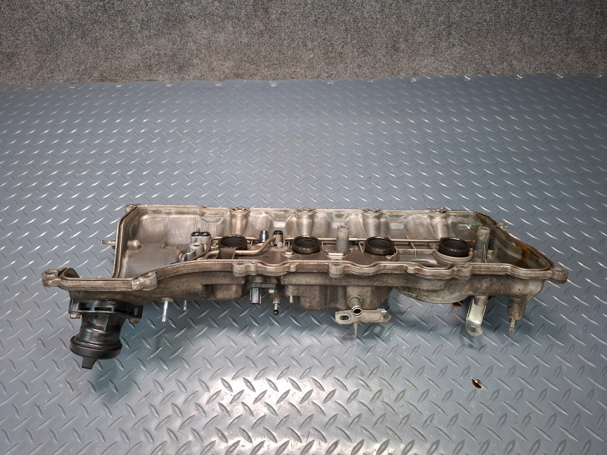 08-16 Lexus LS600HL UVF46 2URFSE Left Engine Cylinder Head Valve Cover OEM
