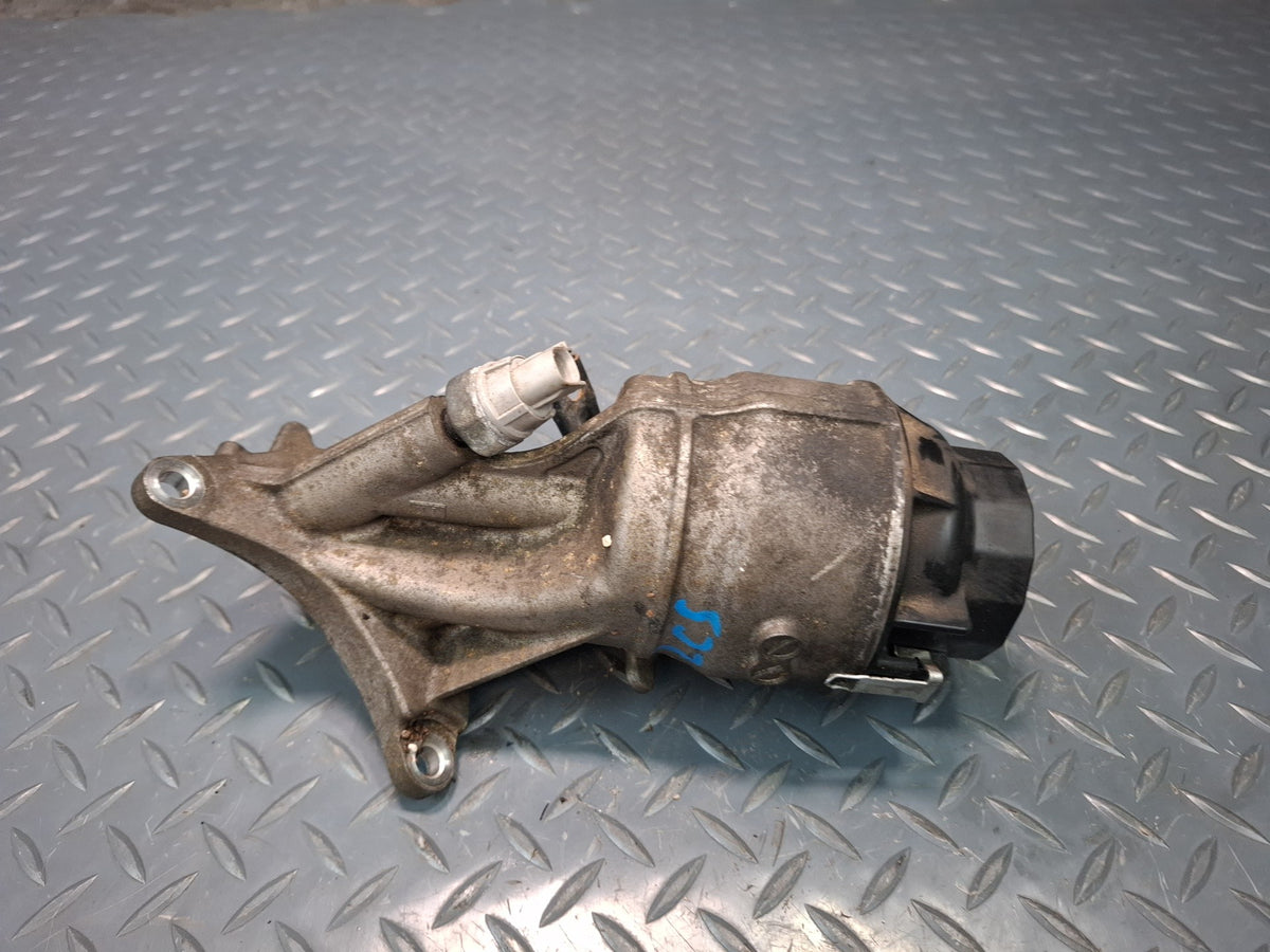 08-16 Lexus UVF46L LS600hL 5.0L 2URFSE AWD Engine Motor Oil Filter Housing OEM
