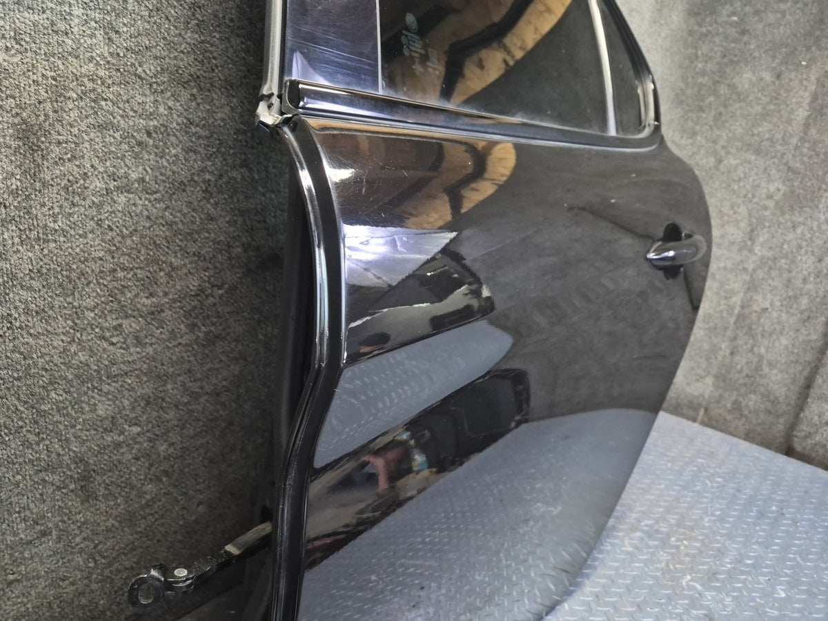 17-25 Alfa Romeo Giulia Rear Left Side Door Shell Panel w Glass Black OEM