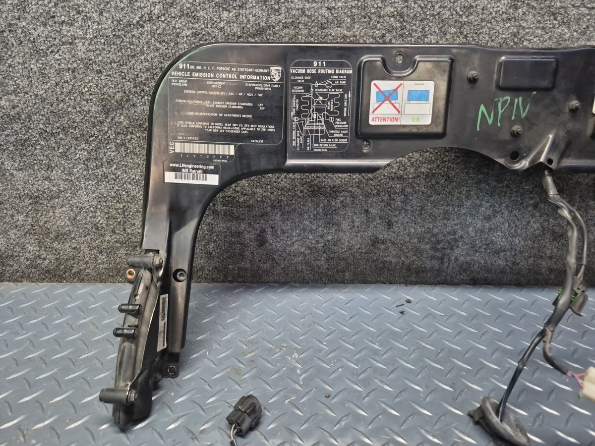 1999-2005 Porsche 911 Carrera 996 Rear Engine Deck Lid Spoiler Drive Motor Assy