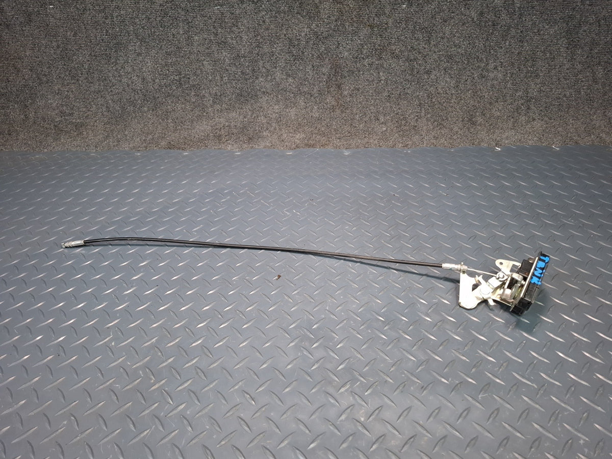 2003-2007 Lexus UZJ100L LX470 Rear Left & Right Trunk Lock Latch Handle Set of 2