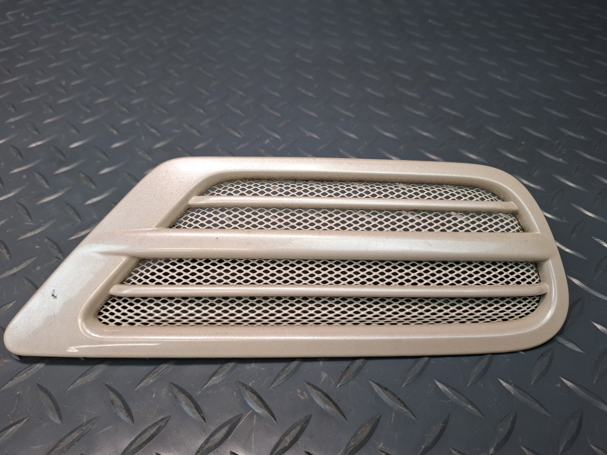 1998-2007 Lexus UZJ100L LX470 Rear Left Right Side Quarter Vent Trim Grille Set
