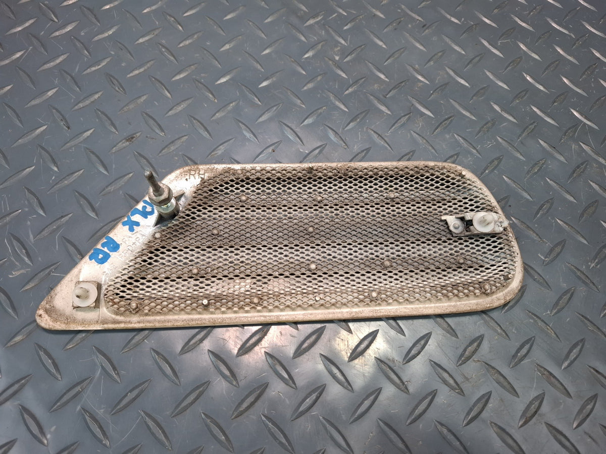 1998-2007 Lexus UZJ100L LX470 Rear Left Right Side Quarter Vent Trim Grille Set