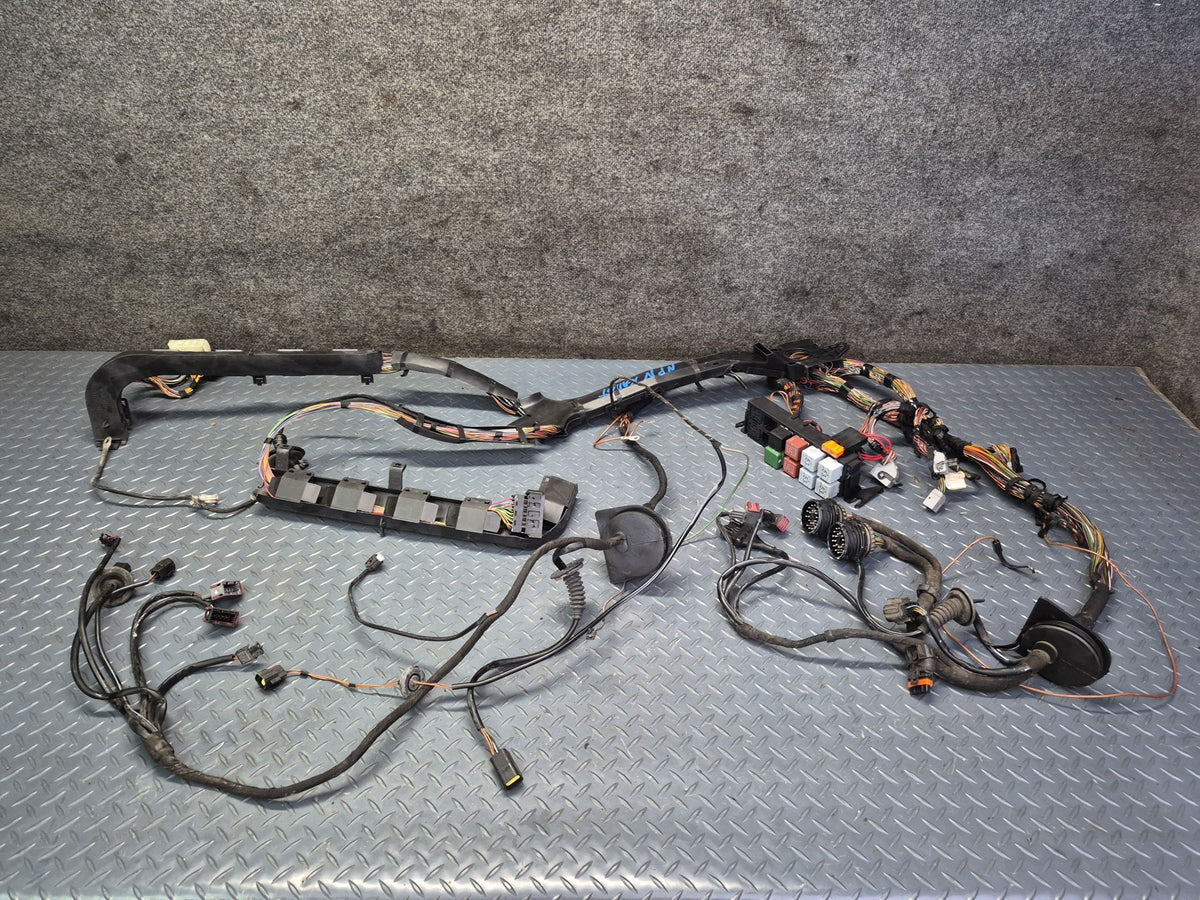 2001 Porsche 911 996 3.4L M96.01 RWD M/T Engine Bay Wire Wiring Harness