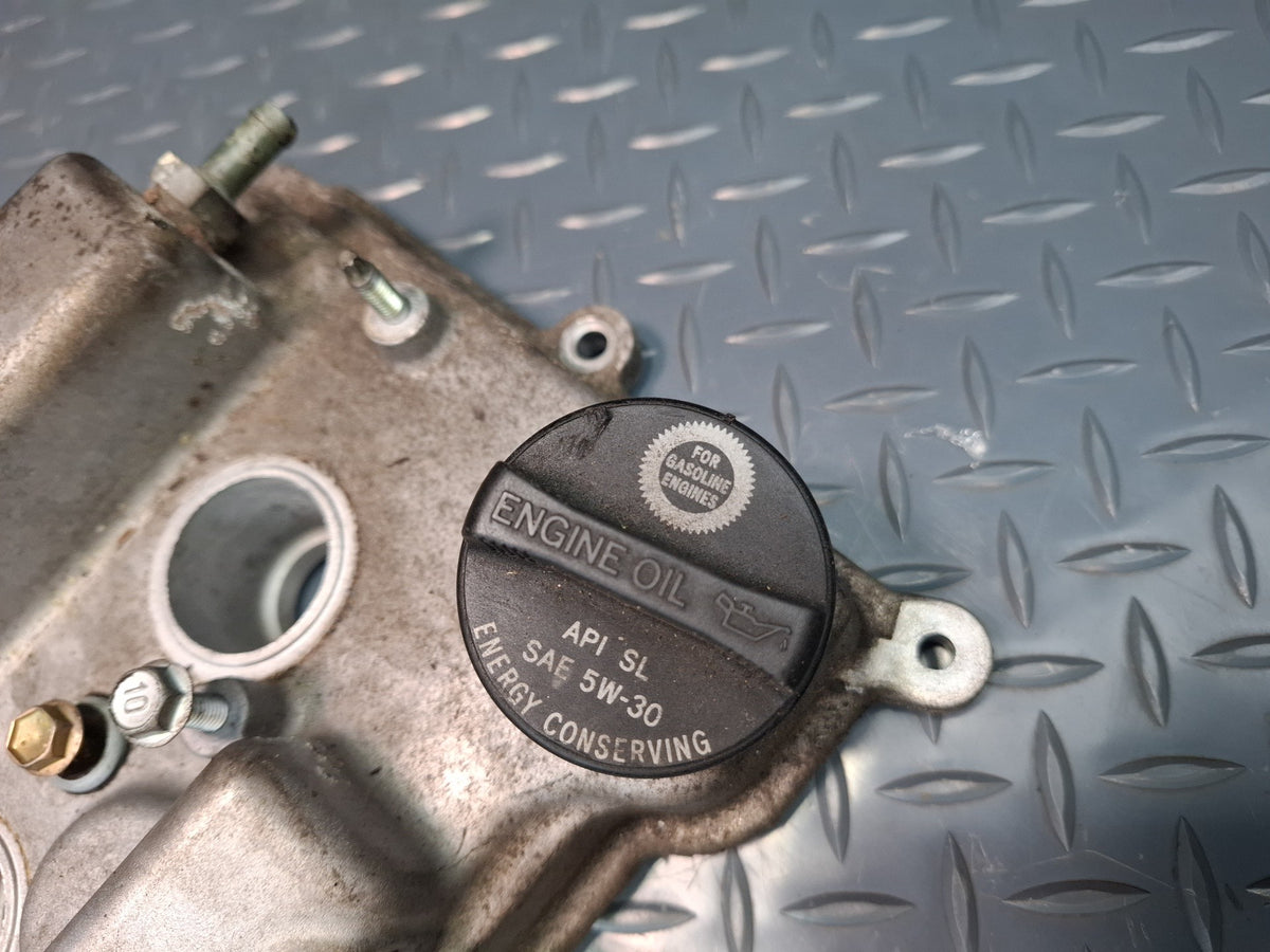 03-05 Toyota ZZW30L MR2 Spyder 1.8L 1ZZFE Engine Cylinder Head Cover w Cap OEM