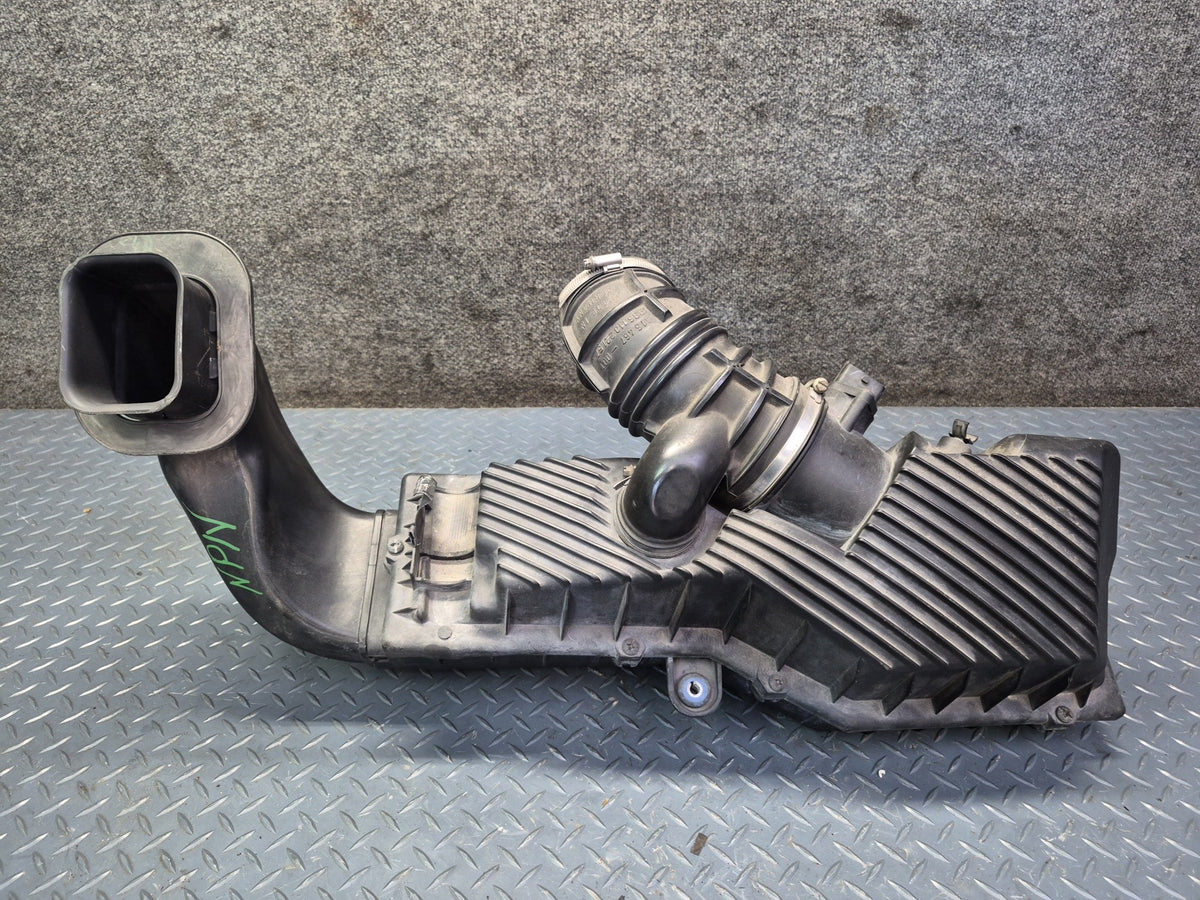 2000-2005 Porsche 911 996 Air Intake Cleaner Filter Box w MAF Sensor & Duct
