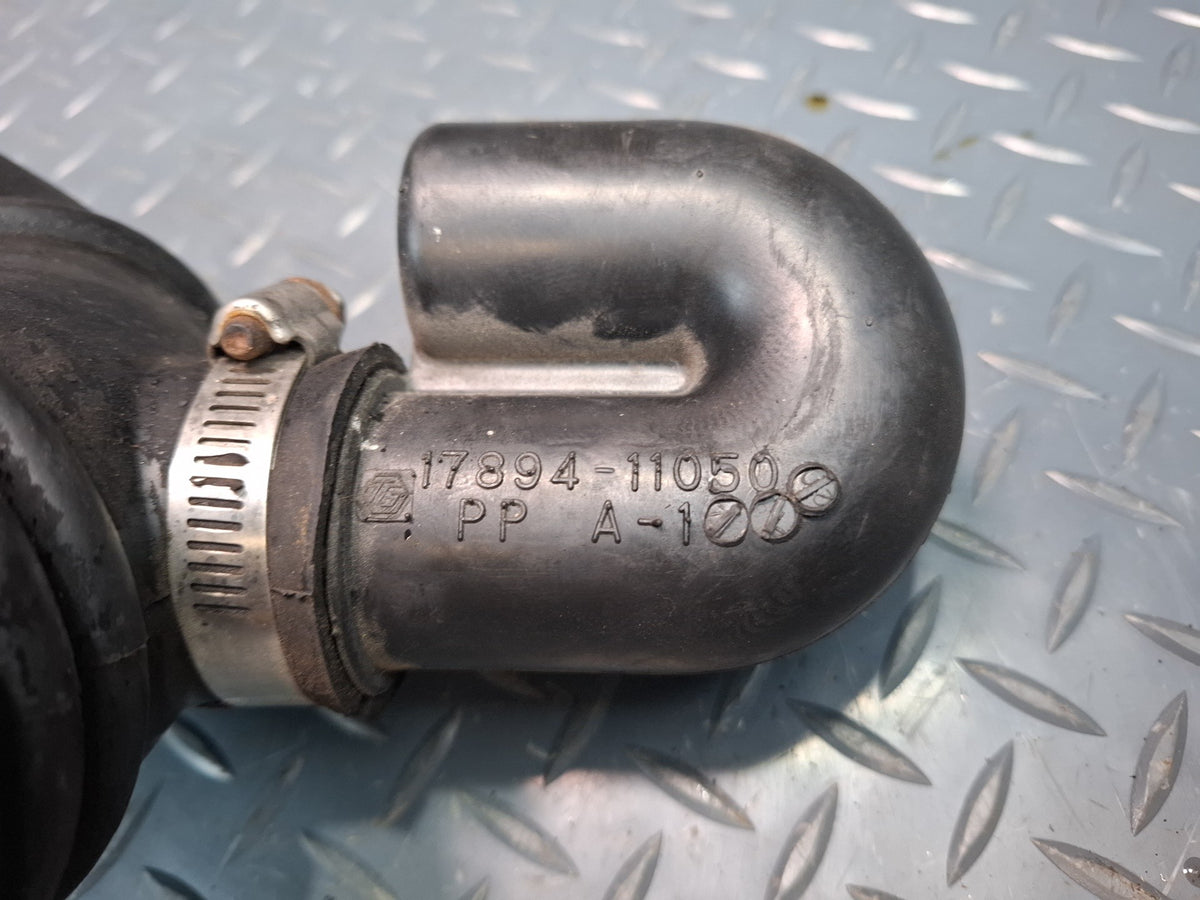 00-05 Toyota MR2 Spyder ZZW30L Air Intake Hose Duct Pipe Line 17894-11050 OEM