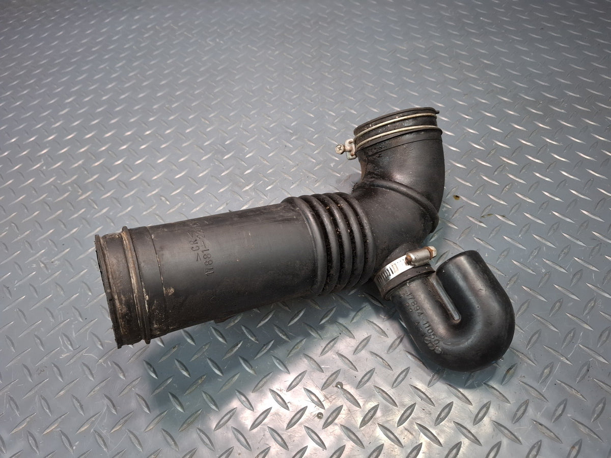 00-05 Toyota MR2 Spyder ZZW30L Air Intake Hose Duct Pipe Line 17894-11050 OEM