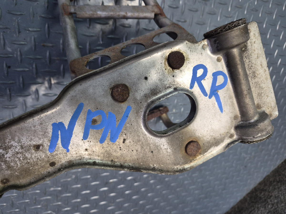 1999-2001 Porsche 911 996 3.4L Rear Right Exhaust Muffler Bracket Support