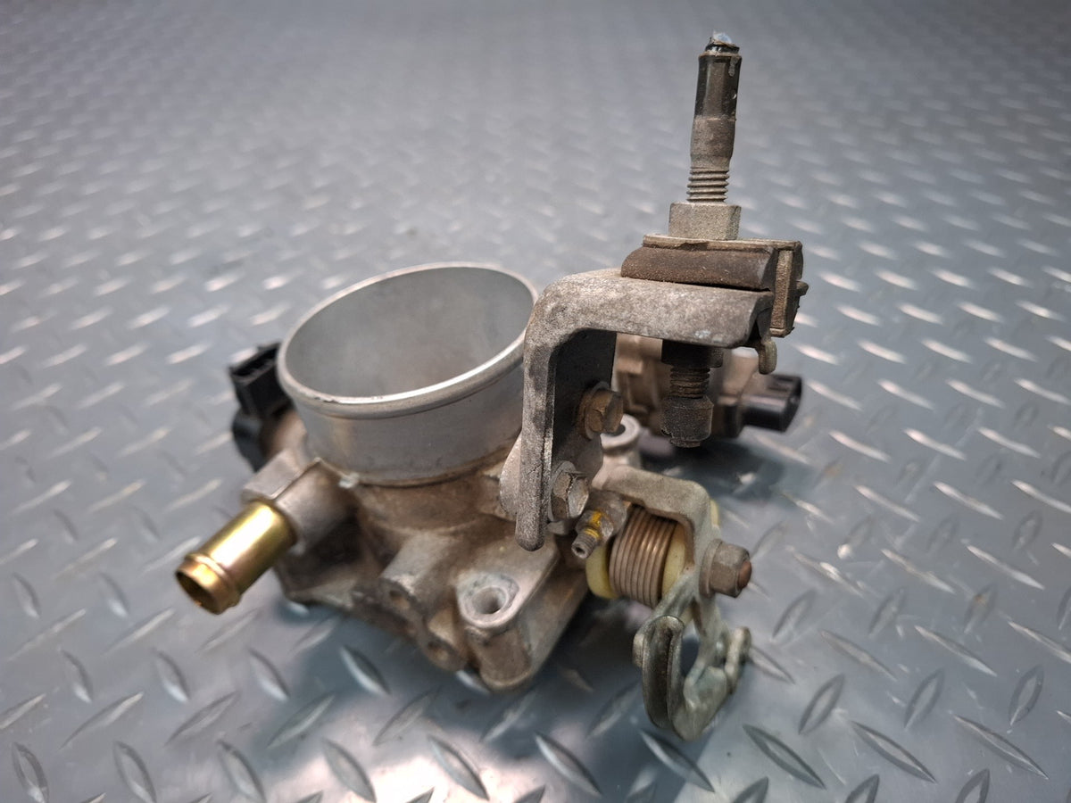 00-05 Toyota MR2 Spyder ZZW30L 1ZZFE Throttle Valve Body w Sensor Assembly OEM