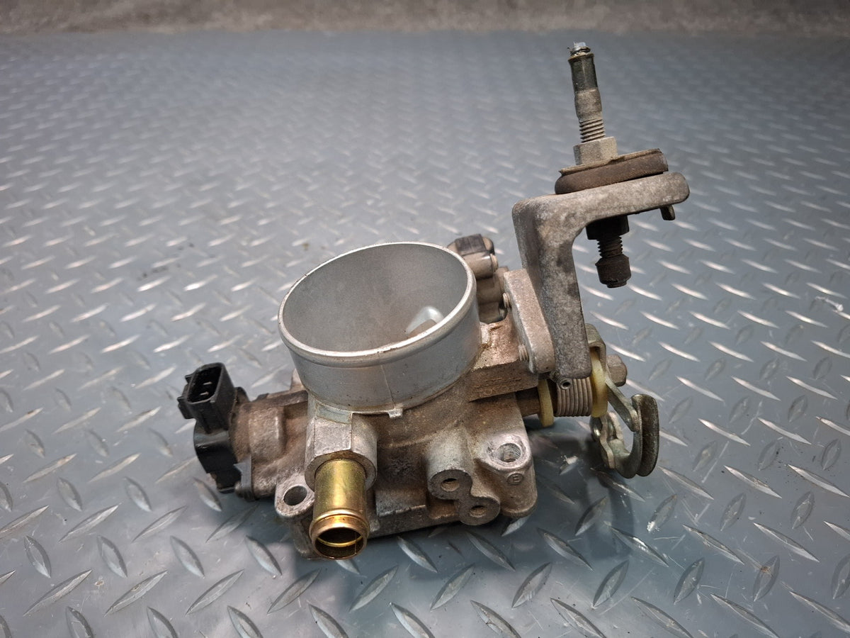 00-05 Toyota MR2 Spyder ZZW30L 1ZZFE Throttle Valve Body w Sensor Assembly OEM
