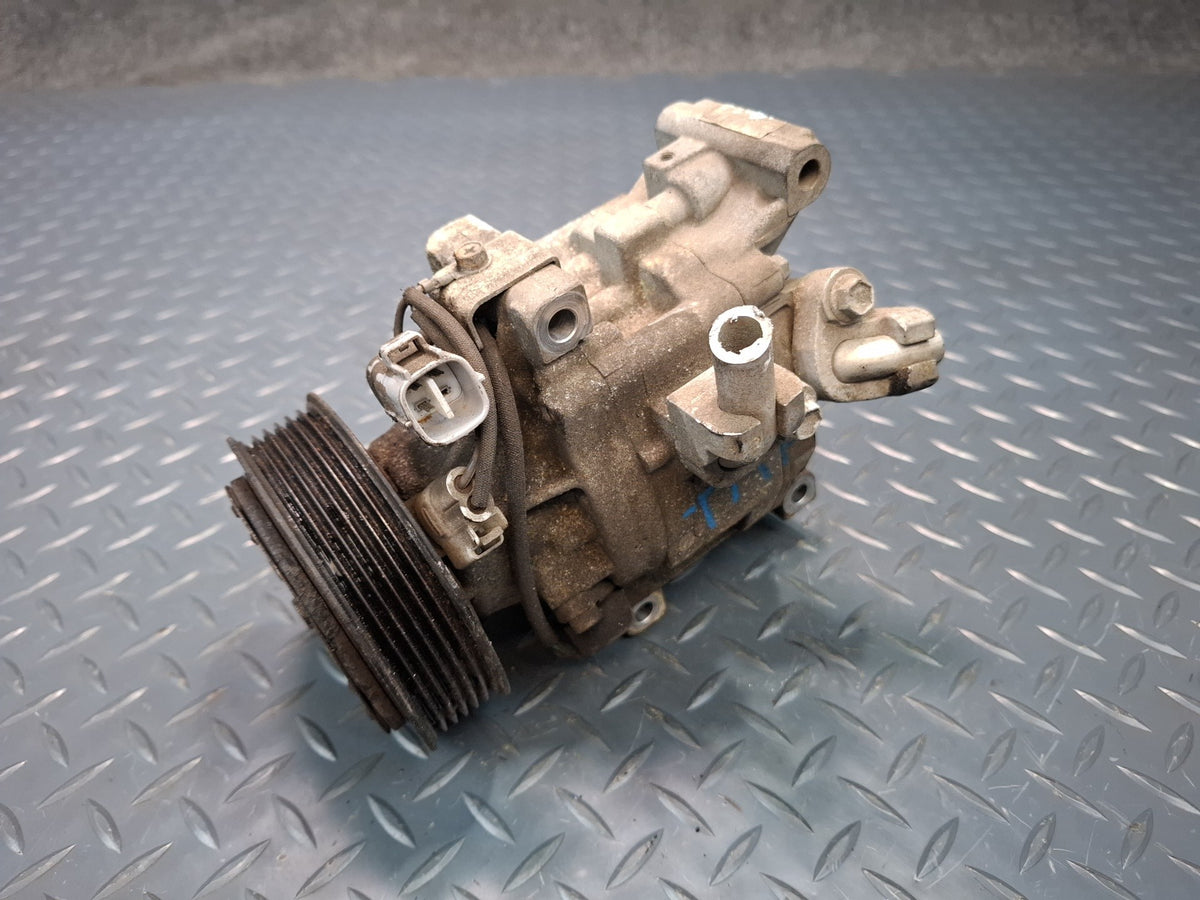 04-05 Toyota MR2 Spyder ZZW30L A/C Air Condition Compressor OEM