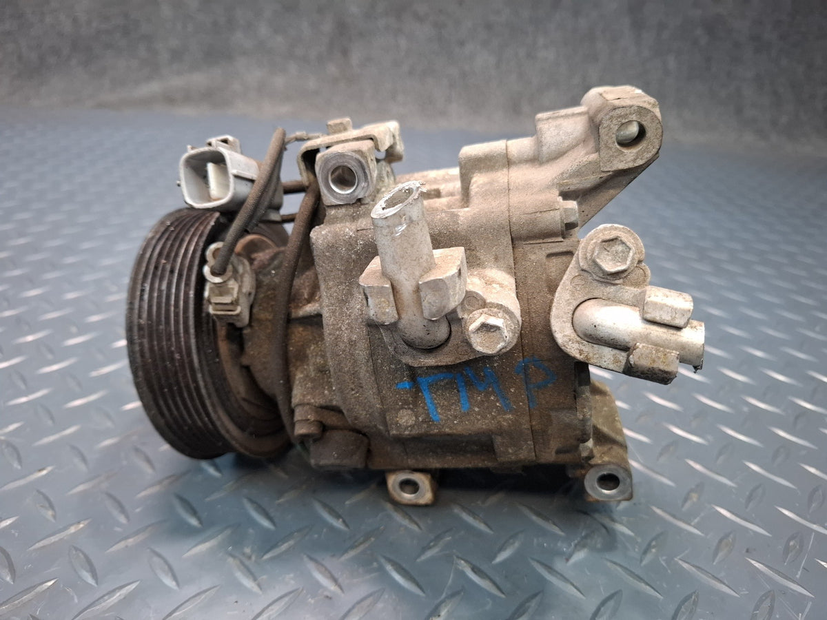 04-05 Toyota MR2 Spyder ZZW30L A/C Air Condition Compressor OEM