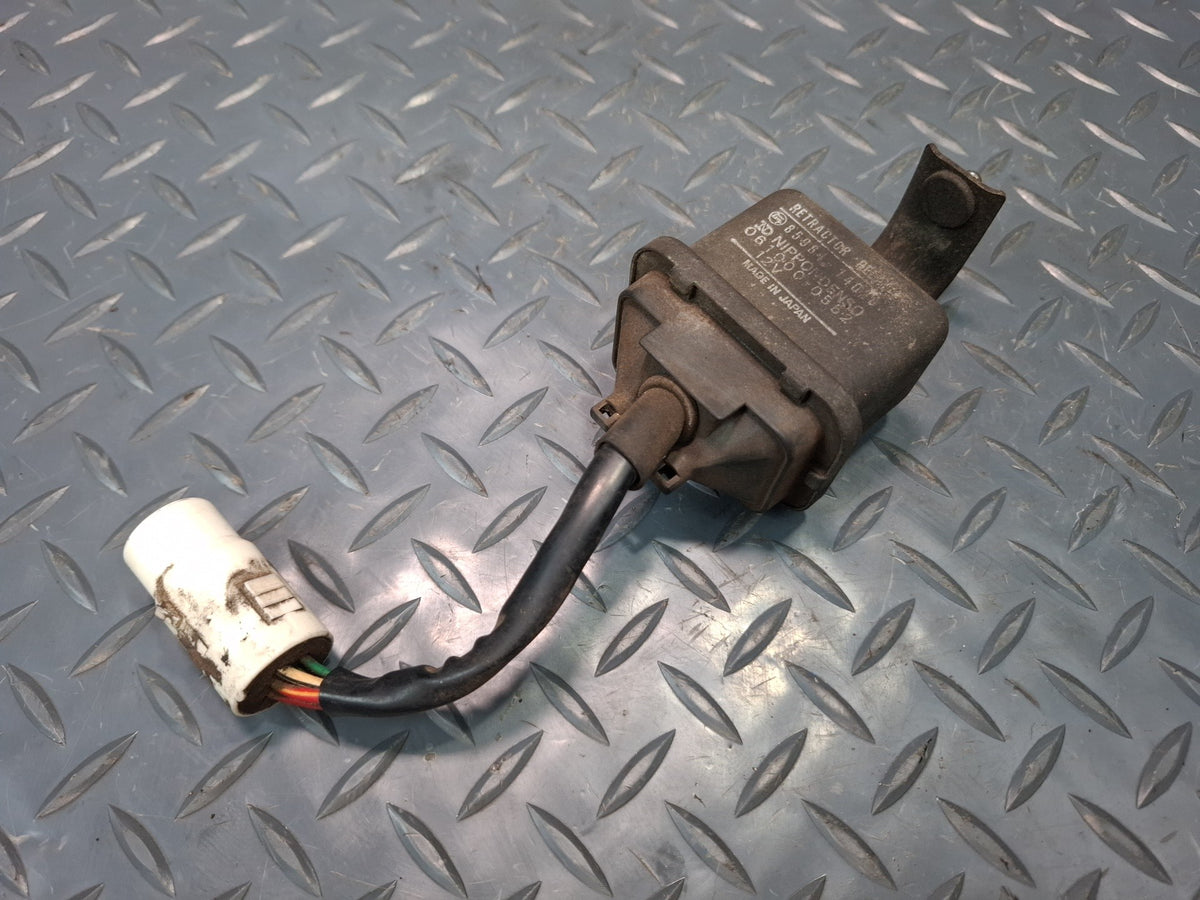 82-85 Toyota Celica RA65 Headlight Lamp Retractor Relay Module 85964-14020 OEM