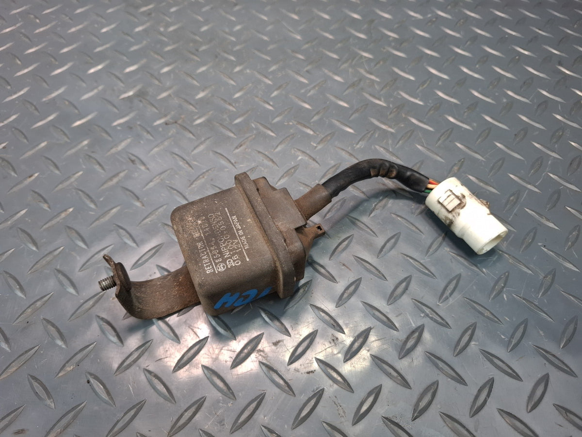 82-85 Toyota Celica RA65 Headlight Lamp Retractor Relay Module 85964-14020 OEM