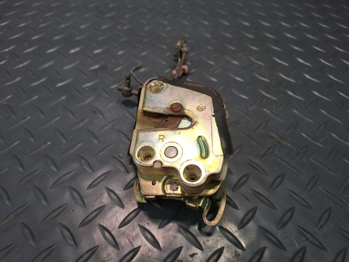 82-85 Toyota Celica RA65 Right Door Manual Lock Latch Actuator OEM