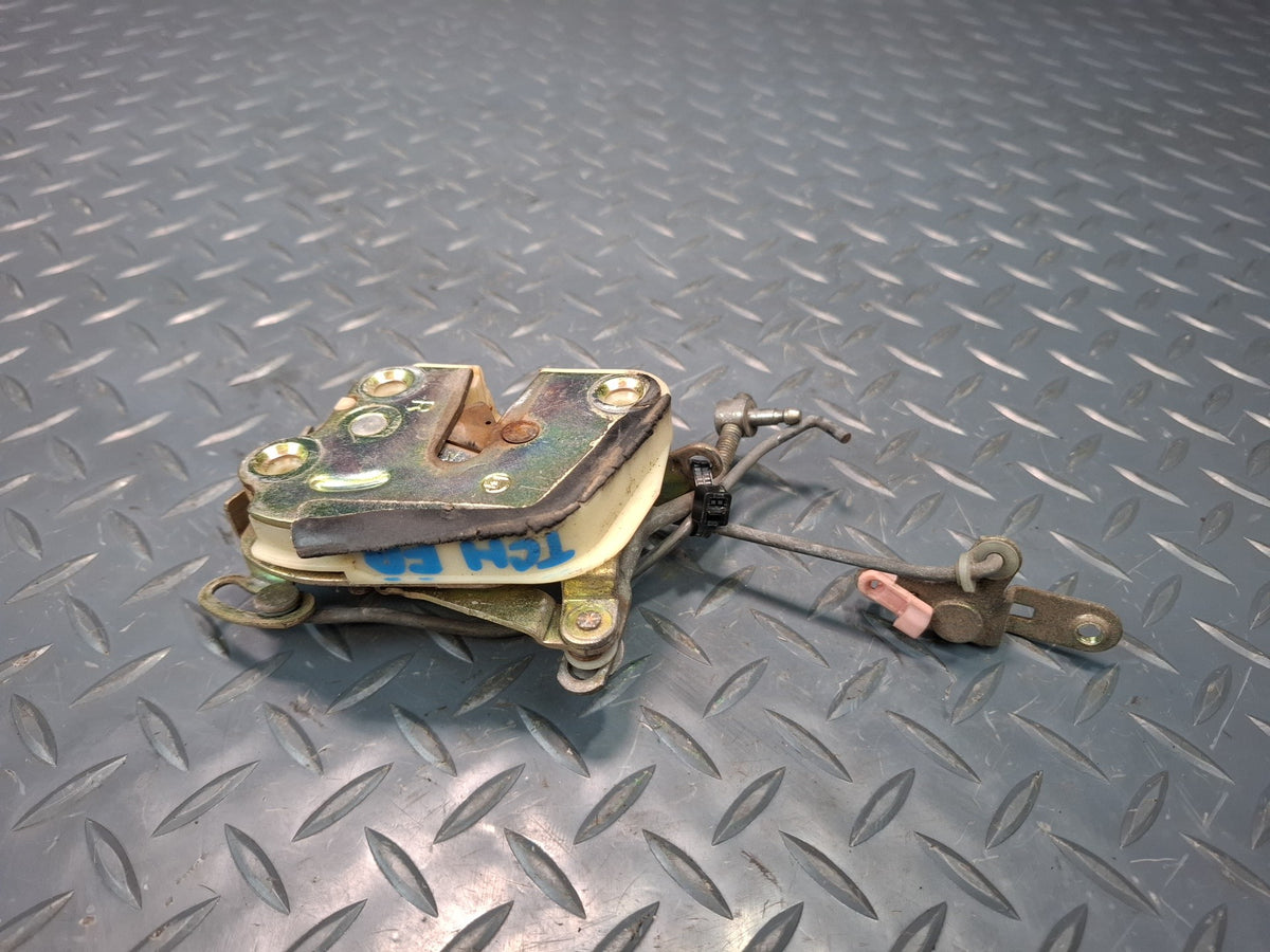 82-85 Toyota Celica RA65 Right Door Manual Lock Latch Actuator OEM