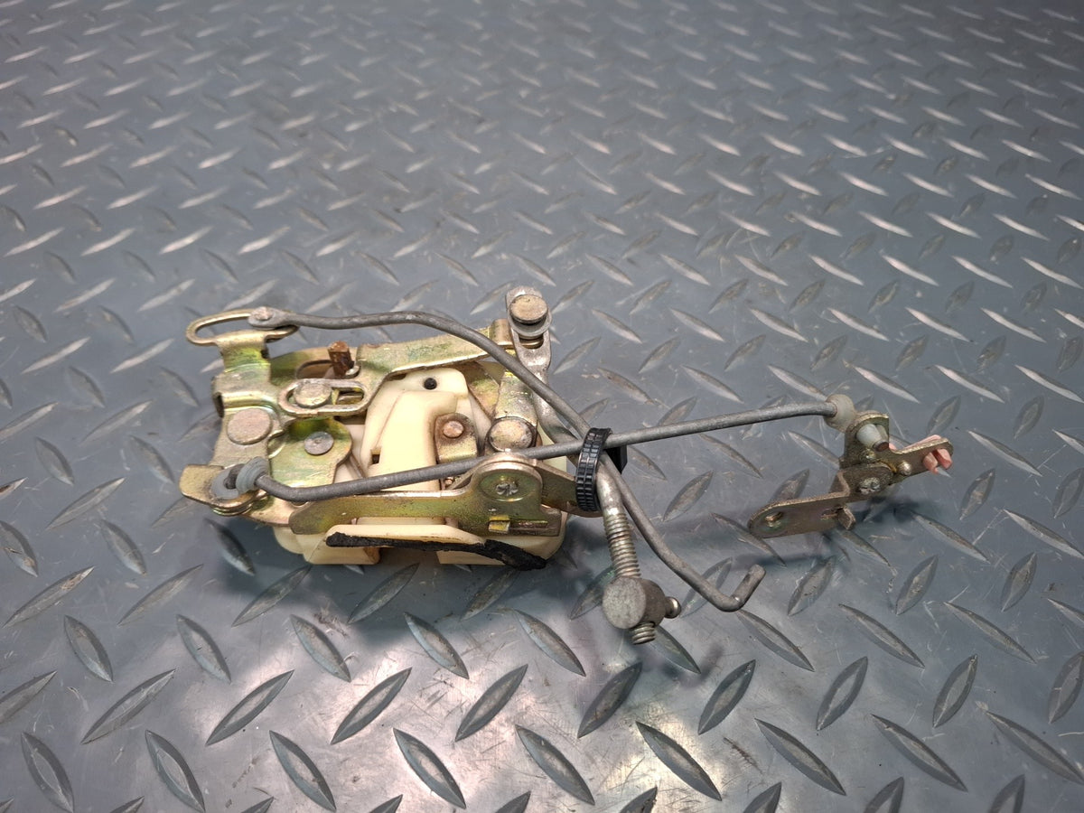 82-85 Toyota Celica RA65 Right Door Manual Lock Latch Actuator OEM