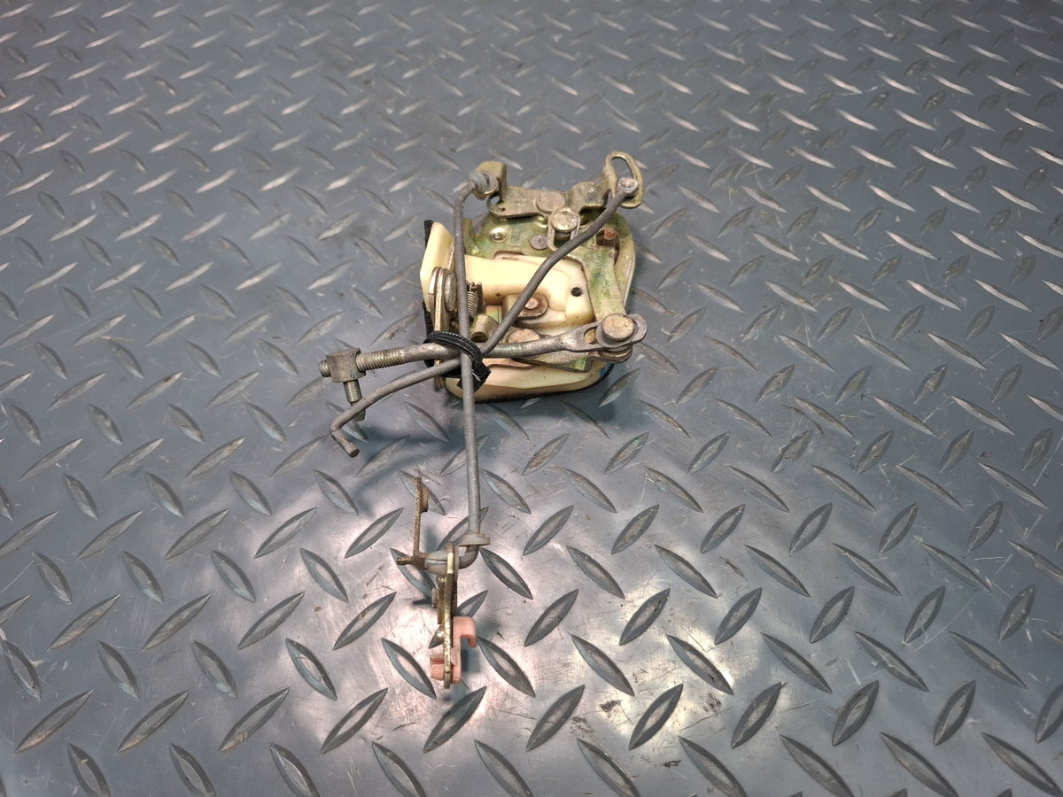 82-85 Toyota Celica RA65 Right Door Manual Lock Latch Actuator OEM