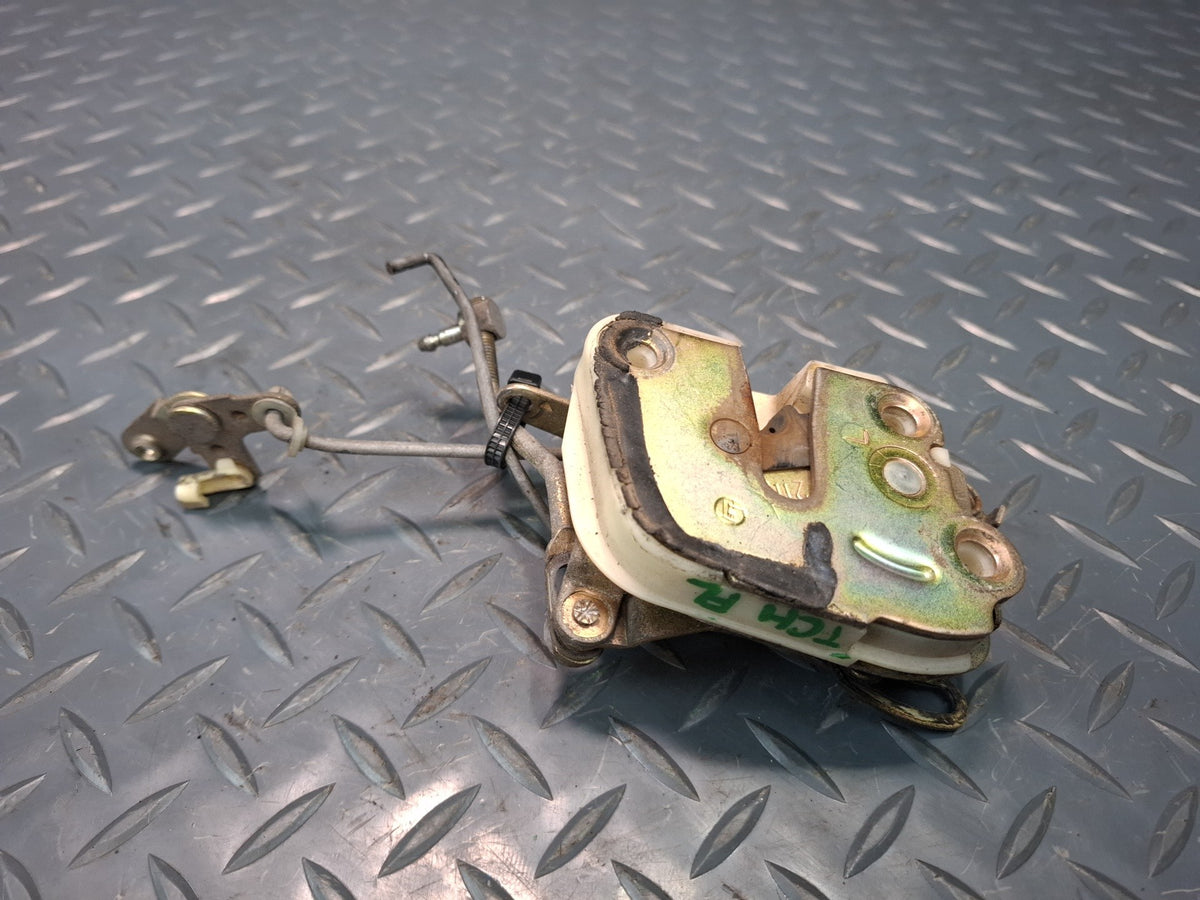 82-85 Toyota Celica RA65 Left Door Manual Lock Latch Actuator OEM