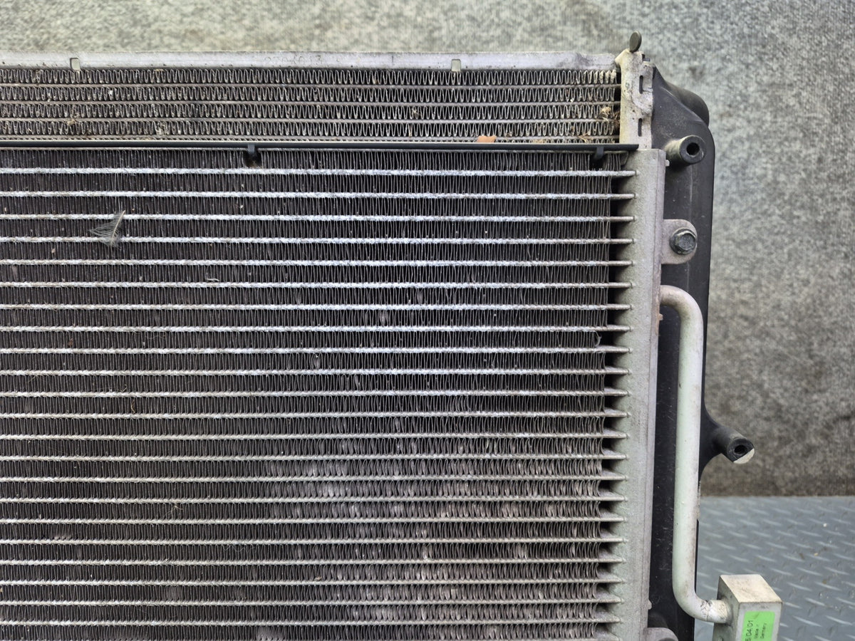 1999-2001 Porsche 911 996 Right Engine Radiator A/C Condenser Fan w Shroud