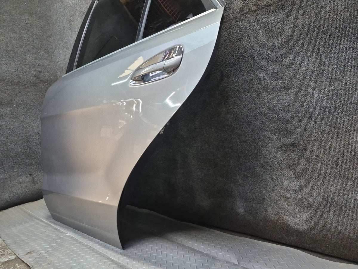 2012-2019 Mercedes W166 GLE ML Rear Left Side Door Shell Panel W/ Glass