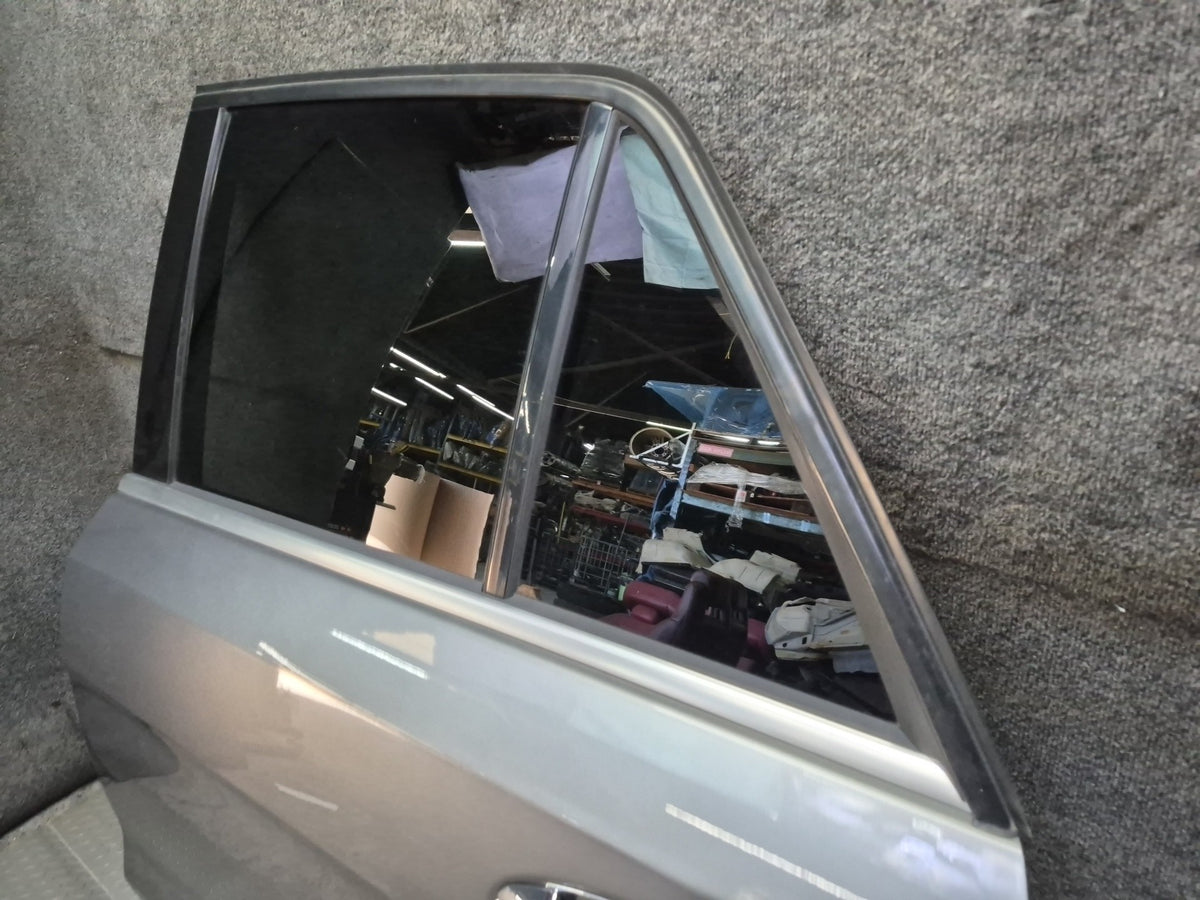 2012-2019 Mercedes W166 GLE ML Rear Left Side Door Shell Panel W/ Glass