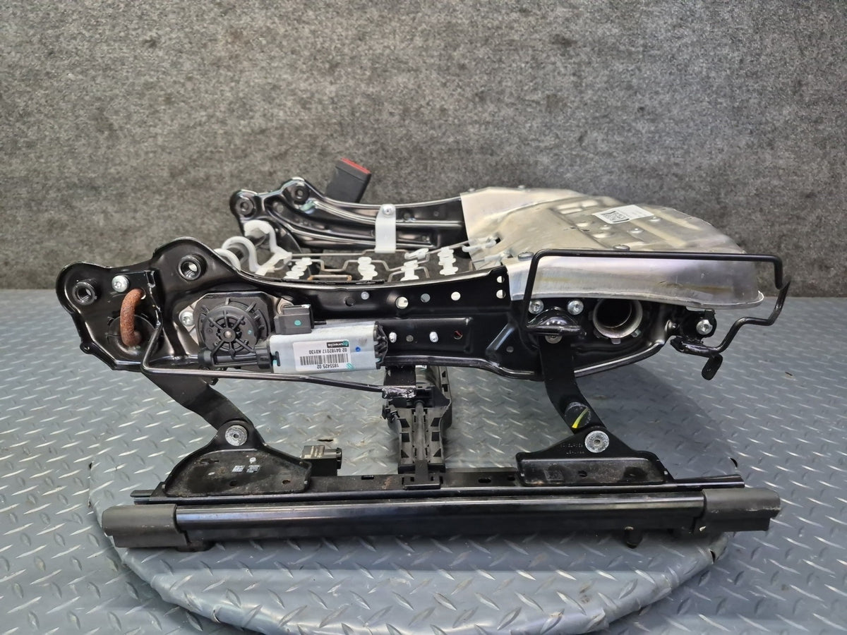 17-25 Alfa Romeo Giulia Front Right Passenger Side Seat Frame Track OEM