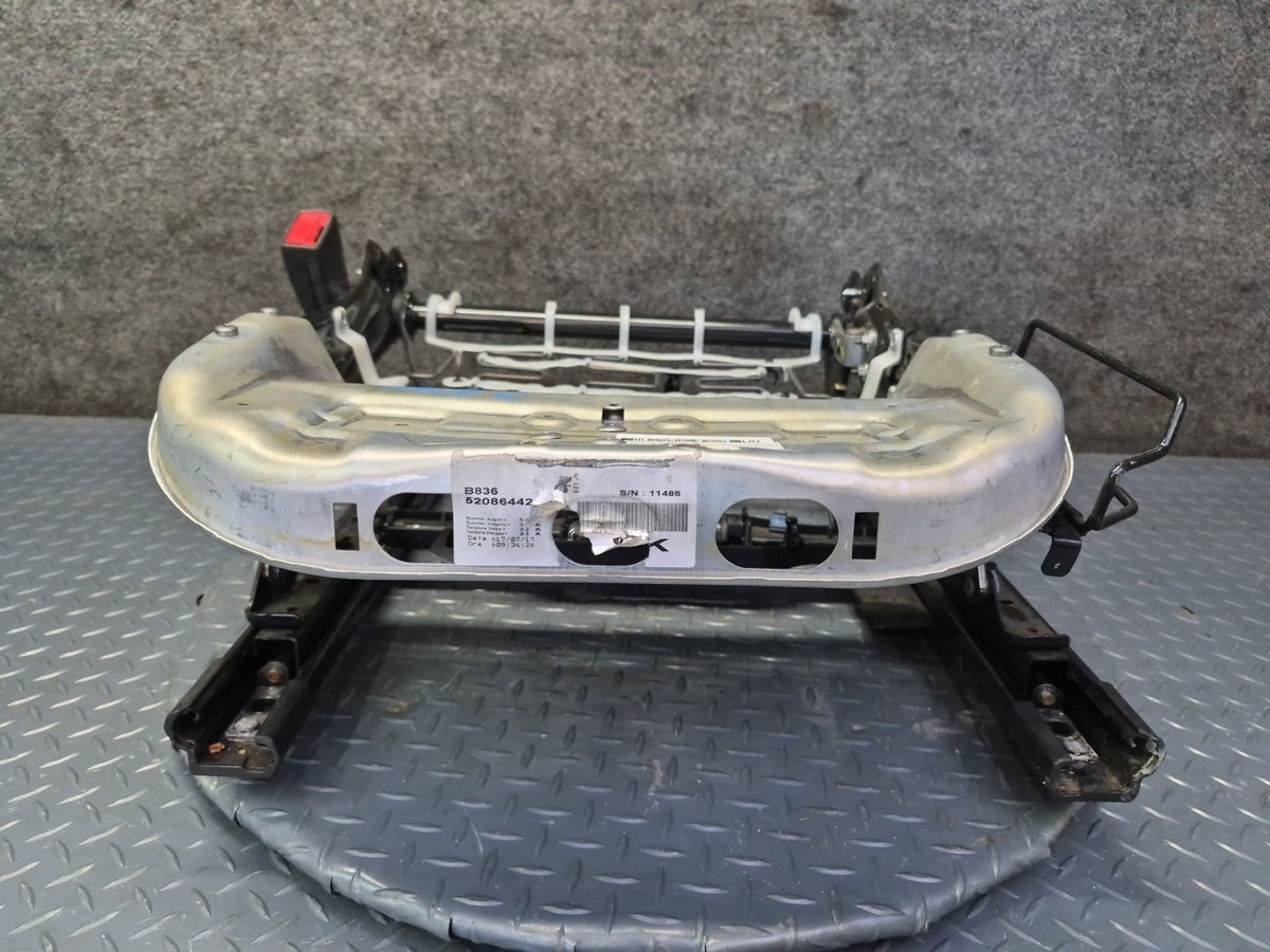 17-25 Alfa Romeo Giulia Front Left Driver Side Seat Frame Track OEM