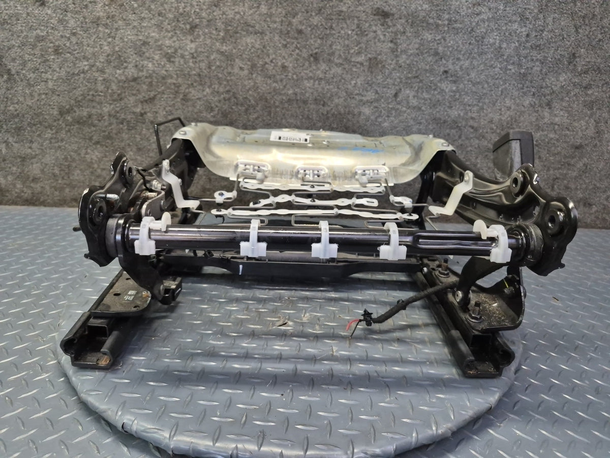 17-25 Alfa Romeo Giulia Front Left Driver Side Seat Frame Track OEM