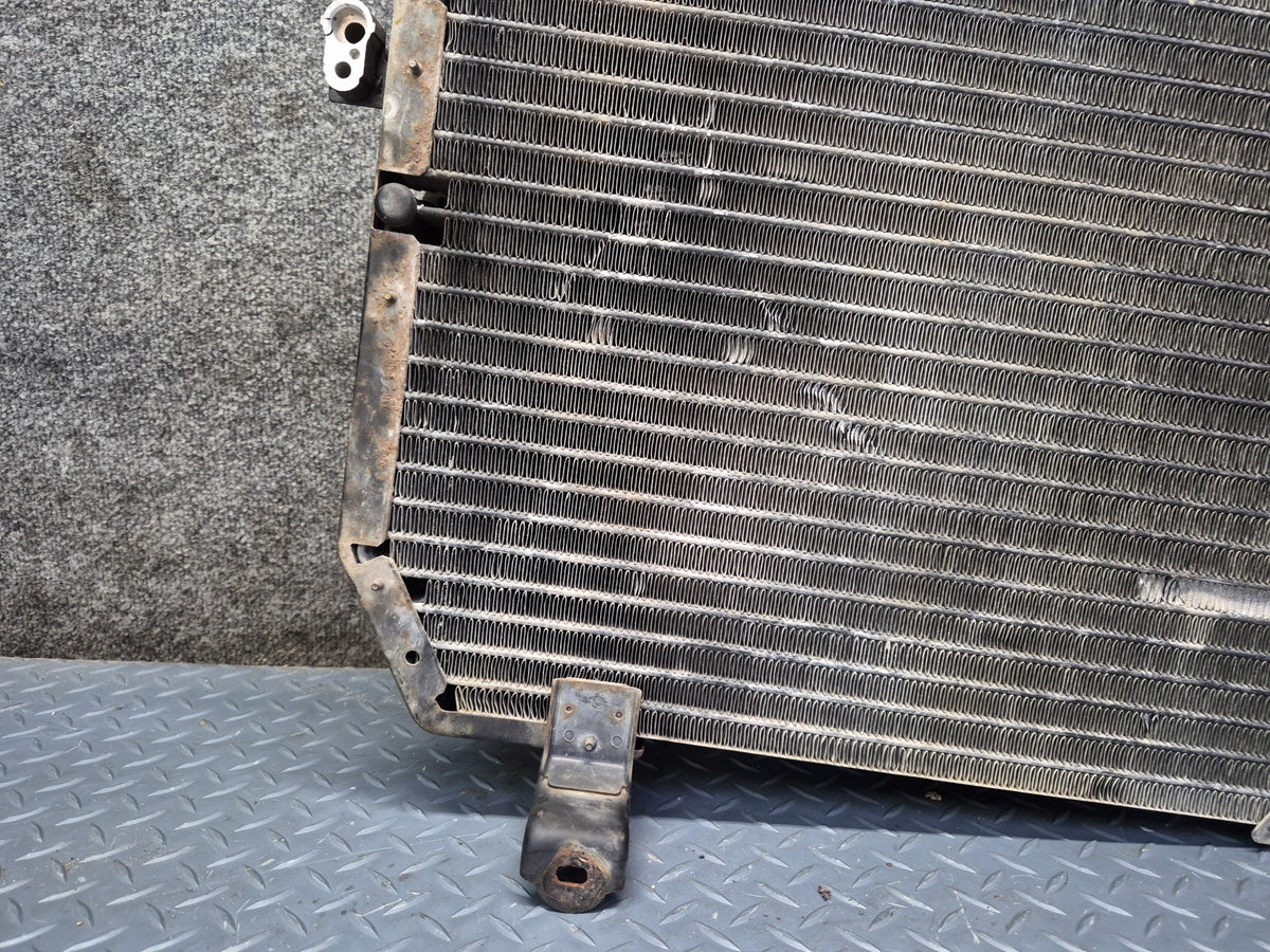 93-95 Toyota Hiace KZH106W 1KZ-TE A/C Condenser w Cooling Fan Motor & Shroud OEM