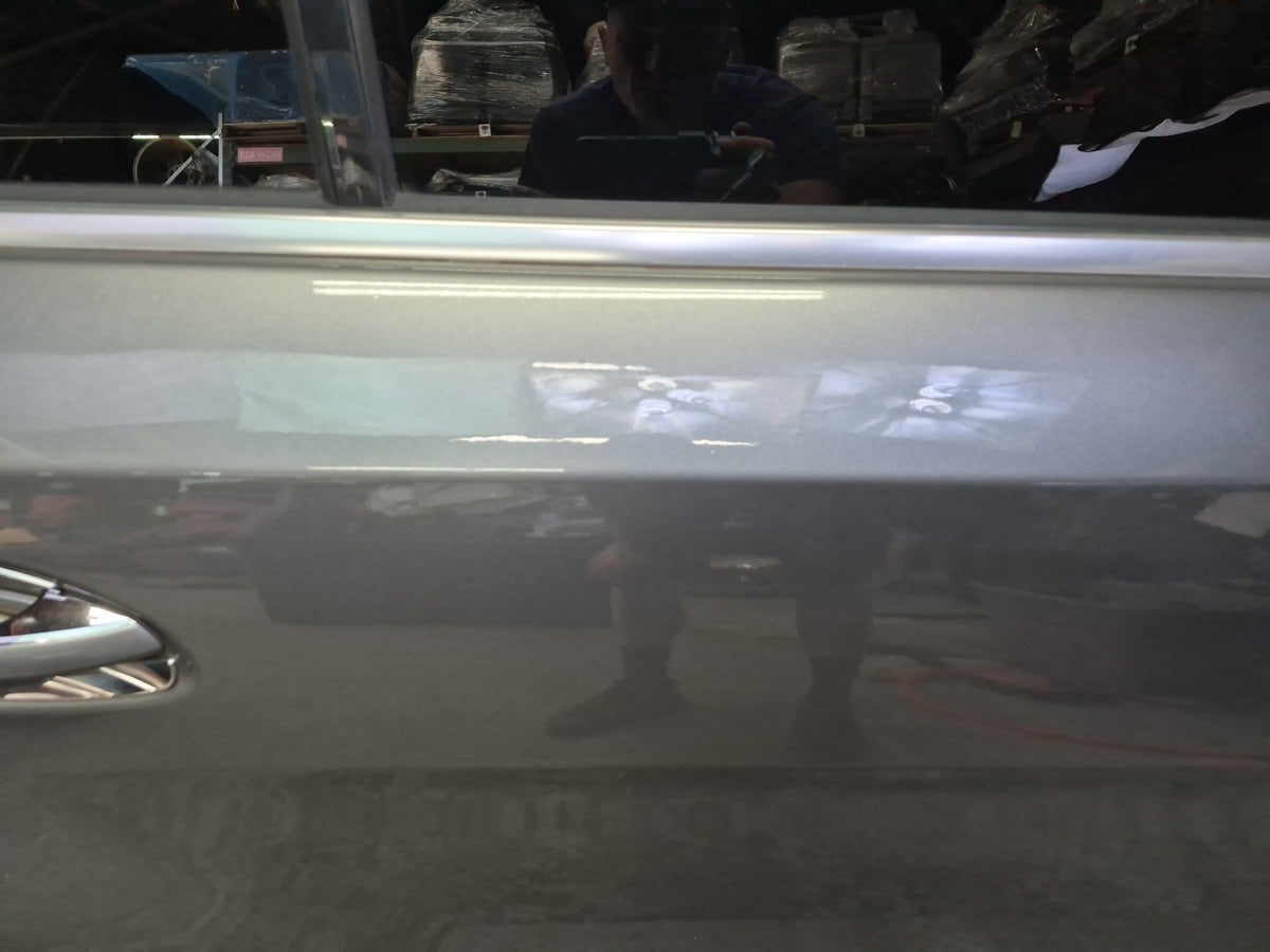2012-2019 Mercedes W166 GLE ML Rear Right Side Door Shell Panel W/ Glass
