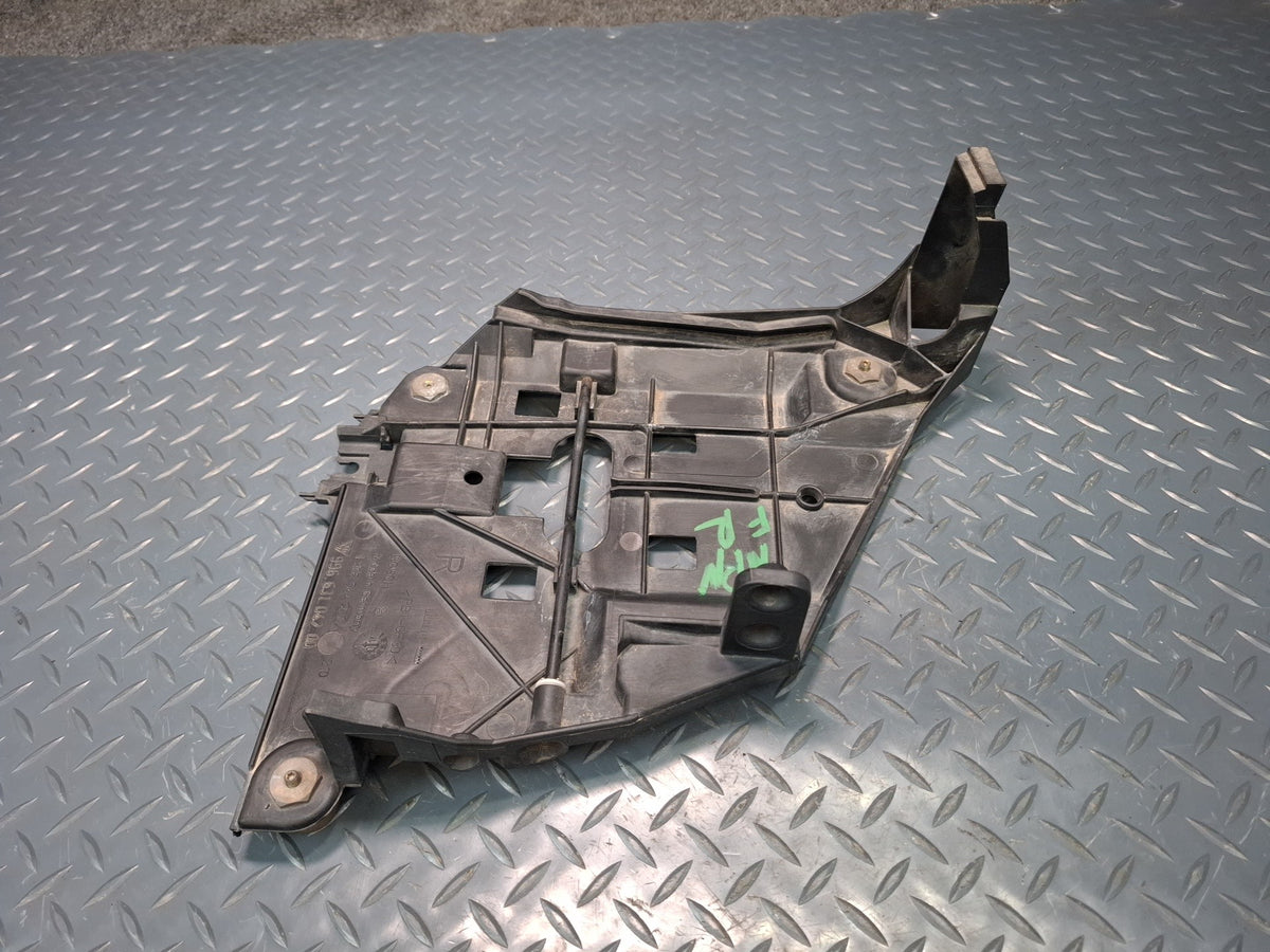 99-04 Porsche 911 996 Front Right Headlight Mount Bracket Support 99663104200