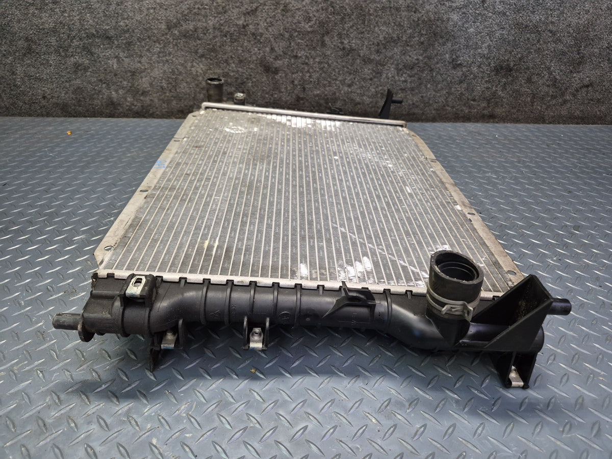 02-05 Ford Thunderbird Engine Cooling Radiator Damaged