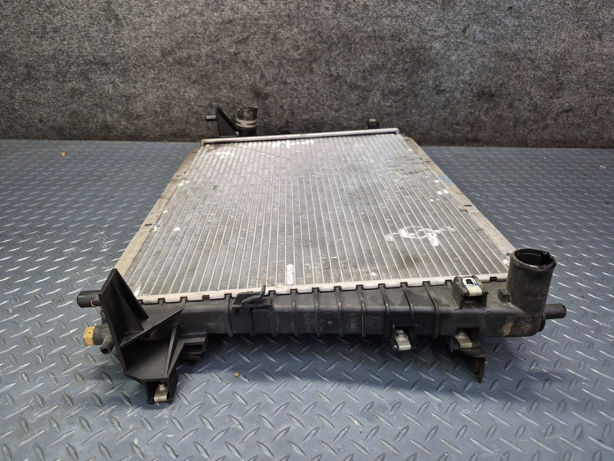 02-05 Ford Thunderbird Engine Cooling Radiator Damaged